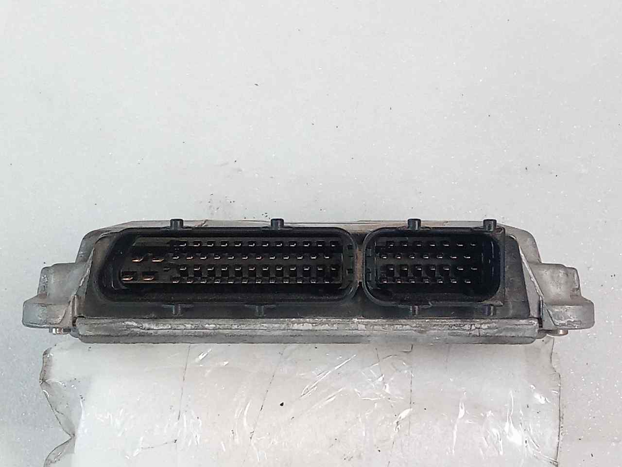 Centralita motor uce 036906014BM de Volkswagen Polo (6n2) 1999-2001 - pieza usada