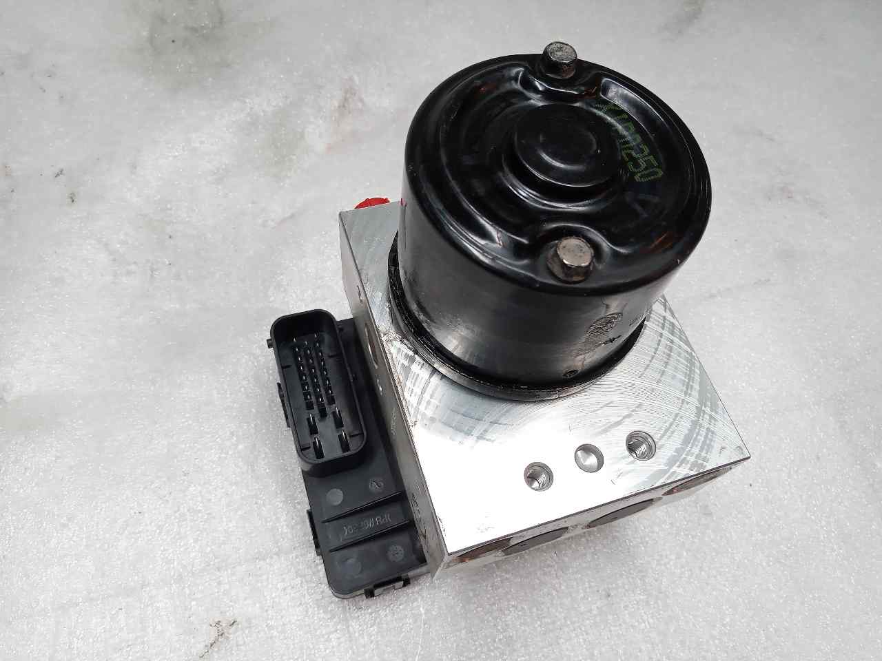 HYUNDAI Santa Fe SM (2000-2013) Pompe ABS 9566026500 23802024