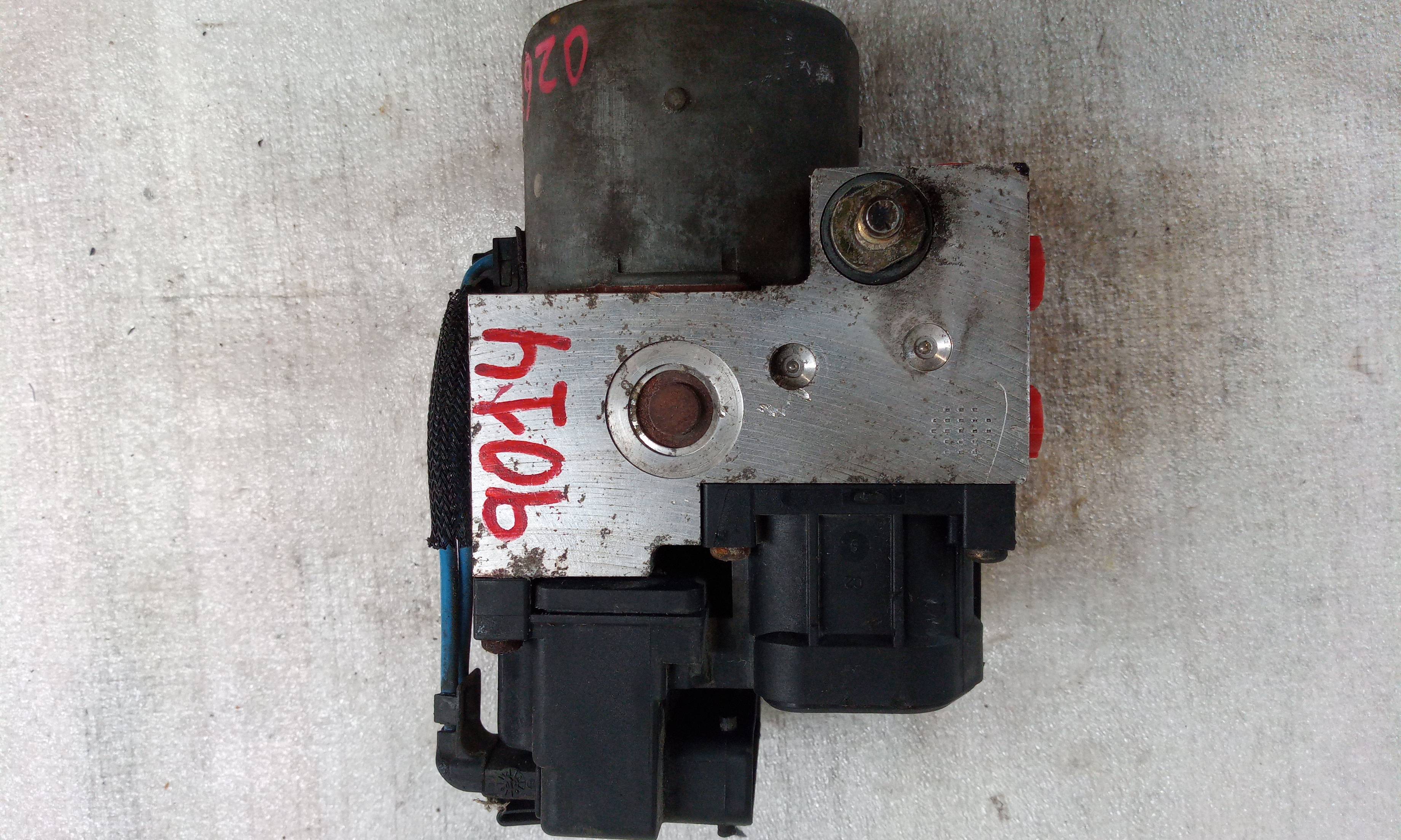 Abs QC15 0265216899 de Nissan Almera (n16/e) 2002-2004 - pieza usada