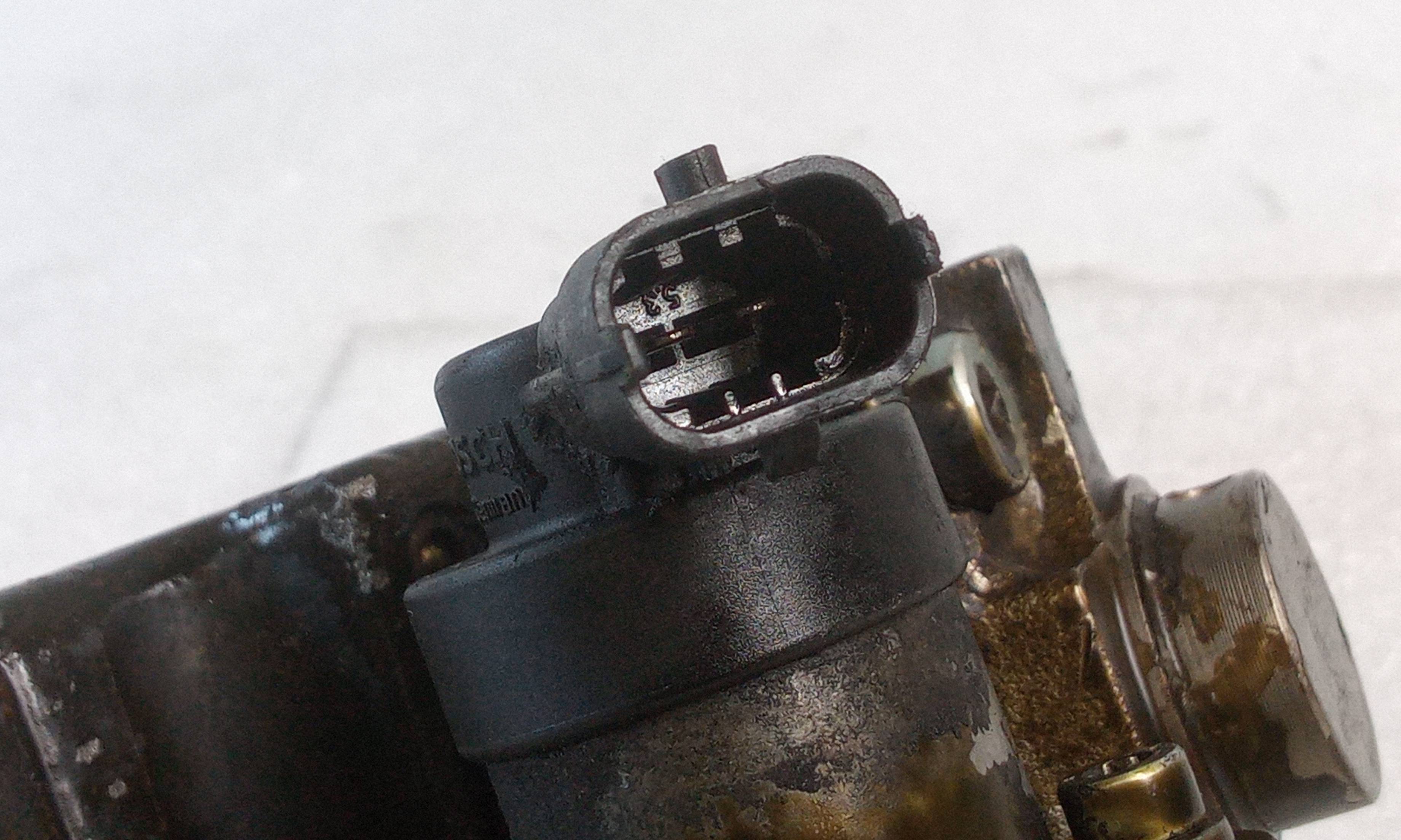 Injection pump 0445010204 de Opel Corsa d 2006-2015 - pieza usada