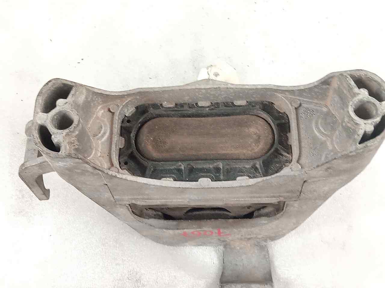 OPEL Astra J (2009-2020) Other Engine Compartment Parts 13347451 24828143