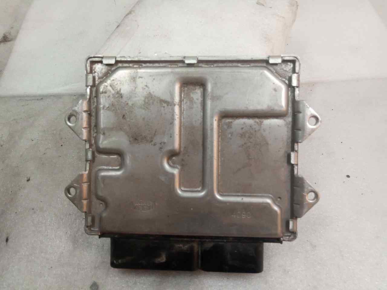 FIAT Engine Control Unit ECU 55255948 24855585