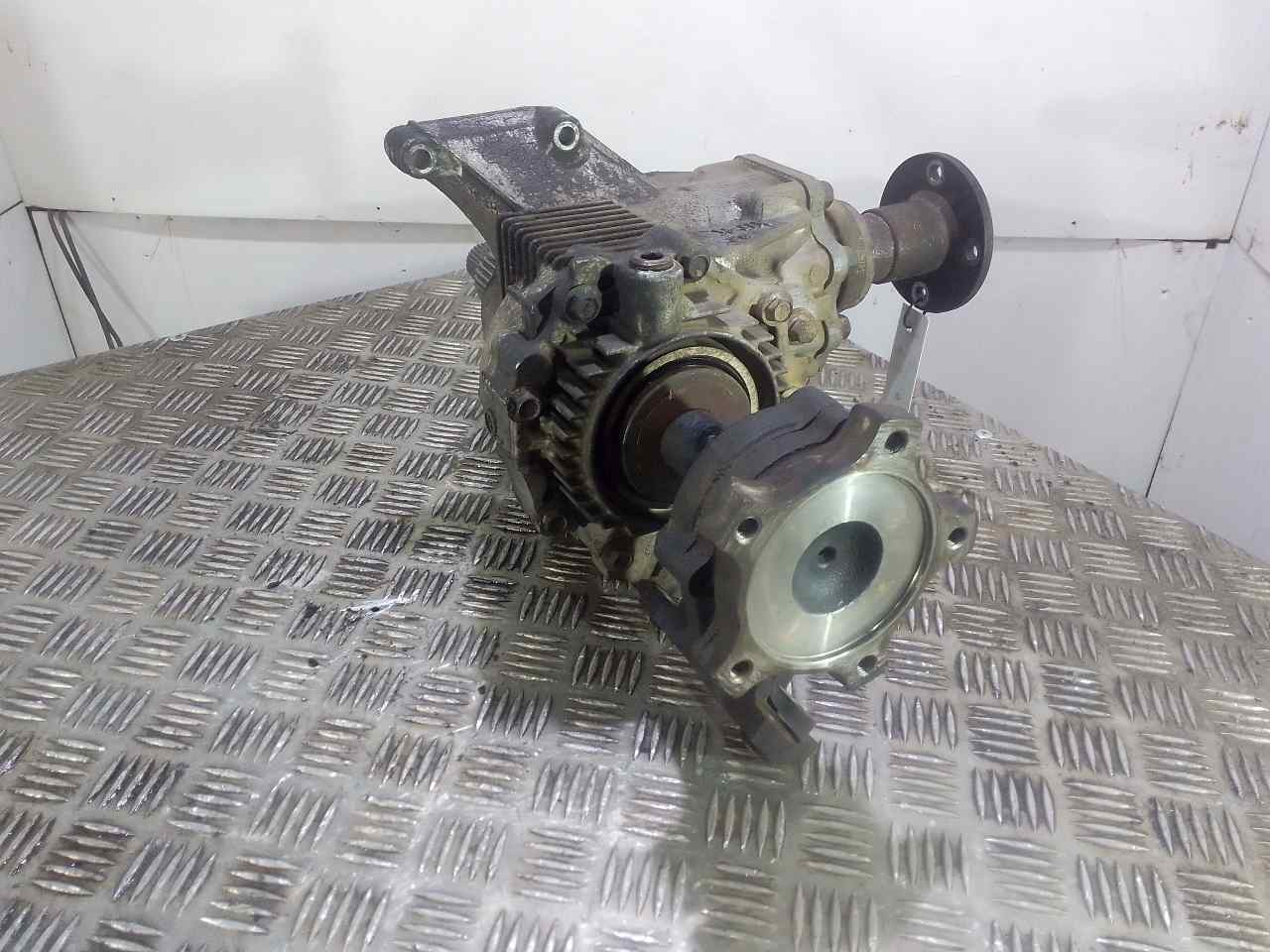 NISSAN X-Trail T30 (2001-2007) Front Transfer Case 24826666