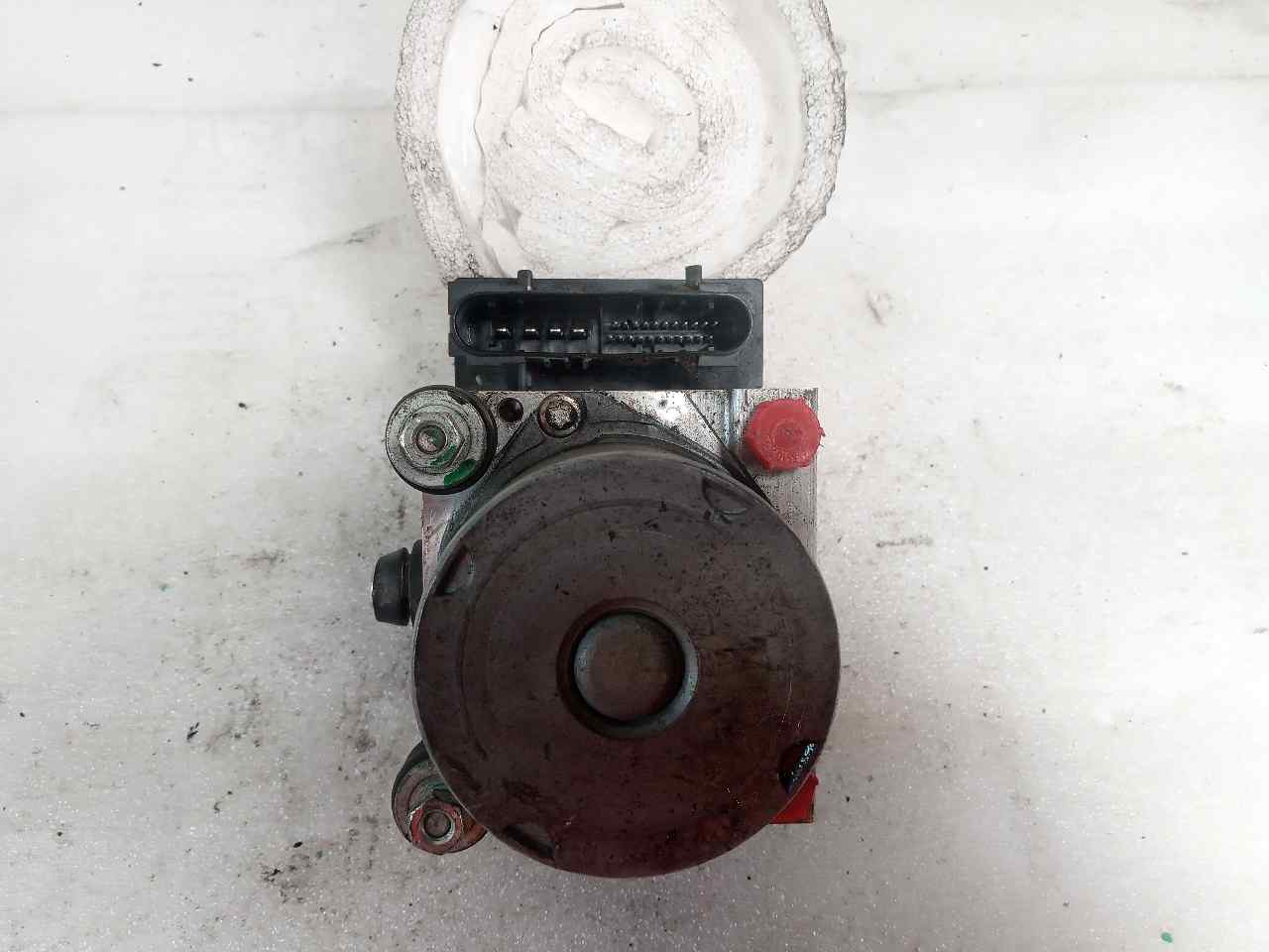 Abs QC15 0265231416 de Nissan Almera (n16/e) 2002-2004 - pieza usada