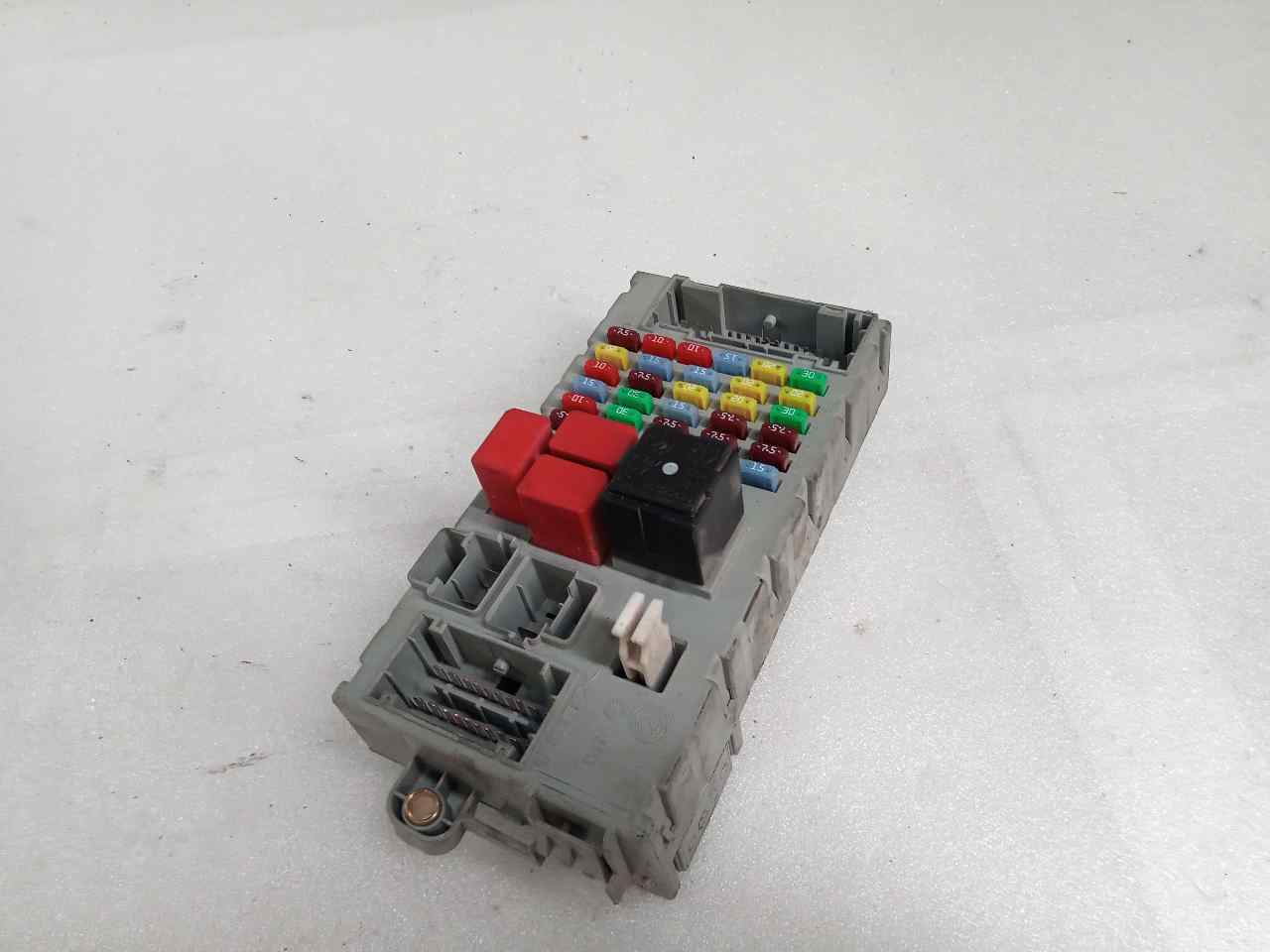Scatola relè / fusibili 939A5000 50513353 de Alfa romeo 159 (939_) 2009-2011 185 CV - pieza usada