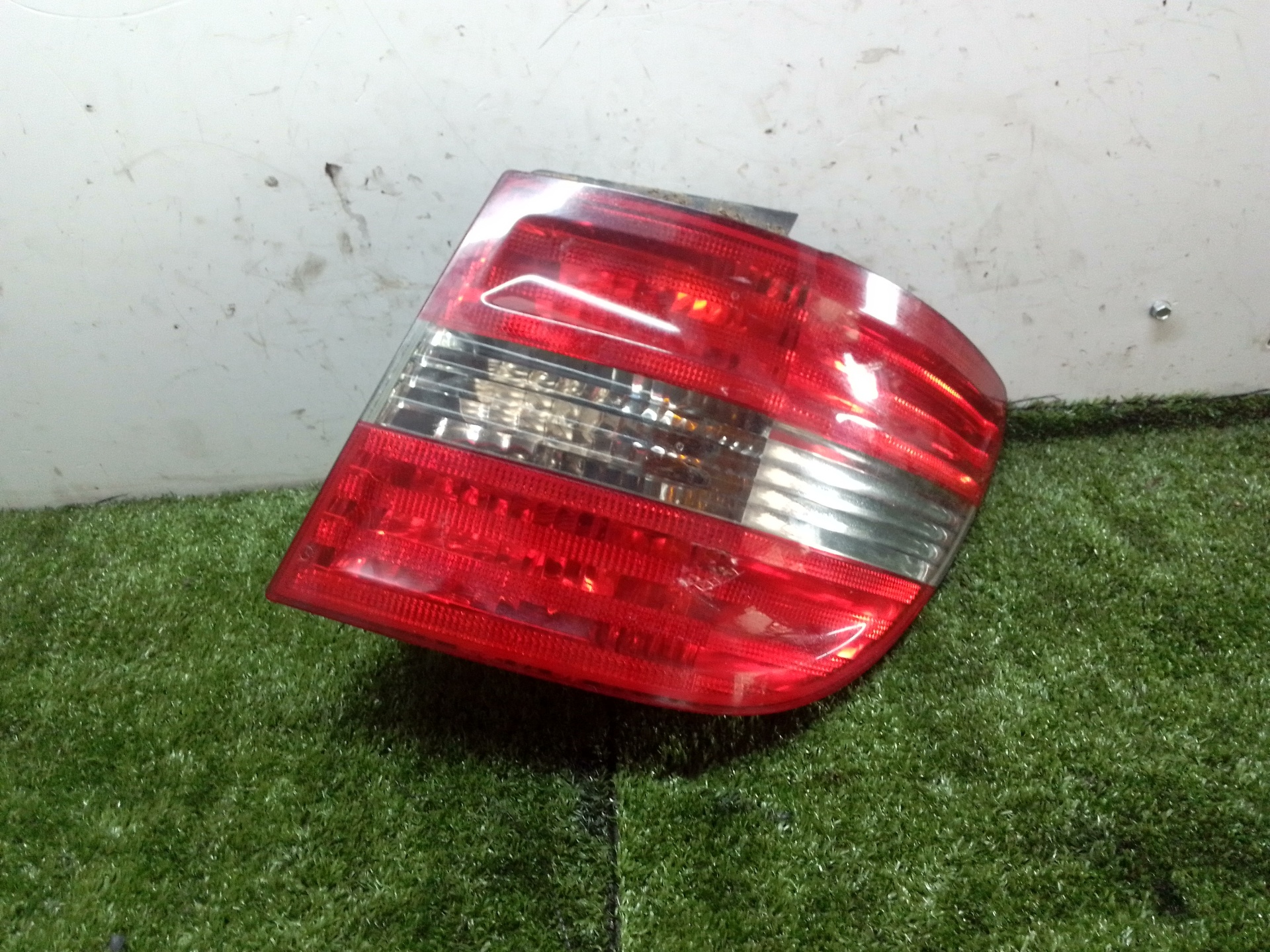MERCEDES-BENZ B-Class W245 (2005-2011) Rear Right Taillight Lamp A1698202664 20042407