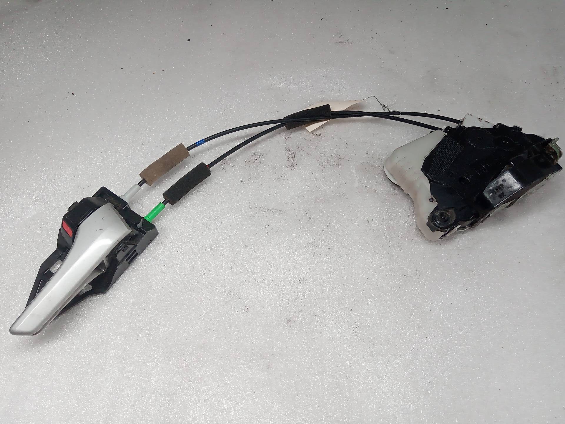 TOYOTA Prius 3 generation (XW30) (2009-2015) Front Right Door Lock MD4 24827464