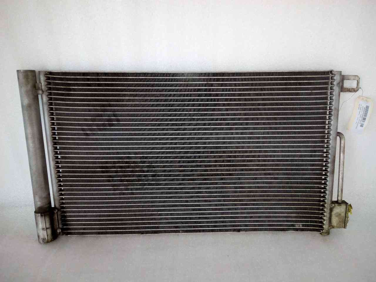 Condensador / radiador aire acondicionado 8FC351301654 de Opel Corsa e (x15) 2014-0 90 CV - pieza usada