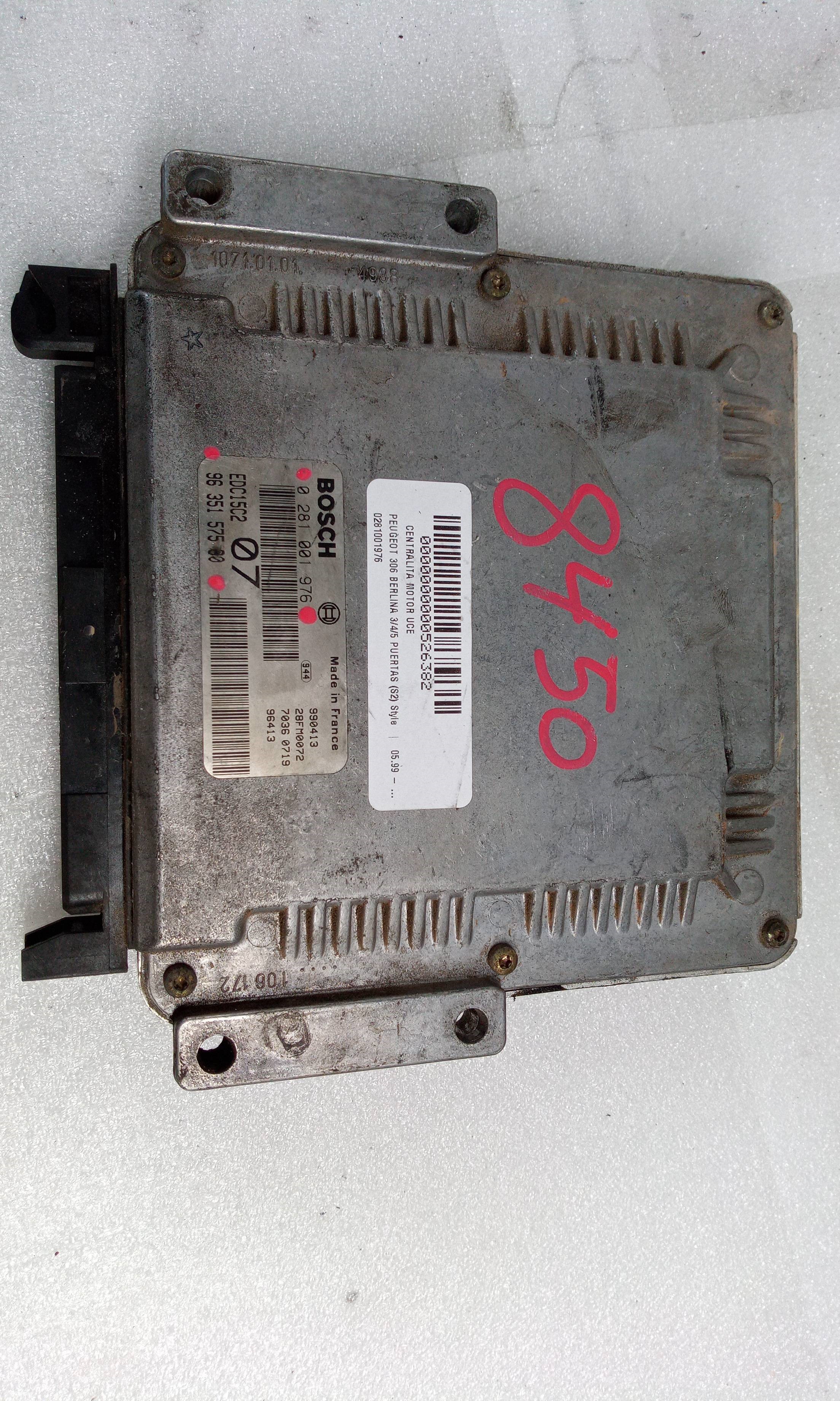 Centralina do motor 0281001976 de Peugeot 306 3/5 pt. / 4 pt. (s2) 1997-2003 - pieza usada
