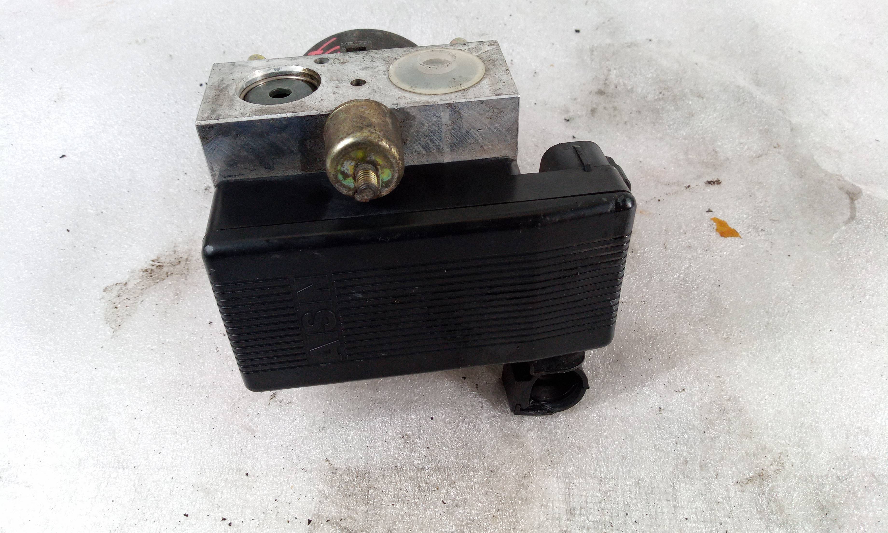 TOYOTA Celica 6 generation (1993-1999) ABS pump 4451020250 23803052