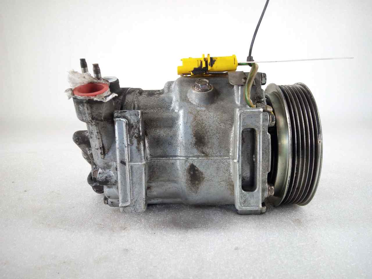 CITROËN C5 1 generation (2001-2008) Air Condition Pump 9656572680 20071028