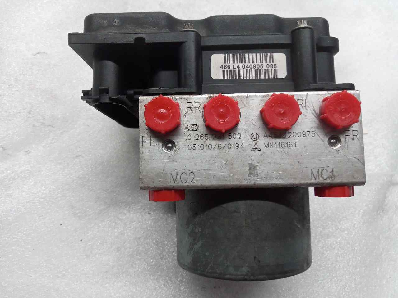 Abs 4A90 0265231502 de Mitsubishi Colt berlina 5 (z30a) 2010-0 95 CV - pieza usada