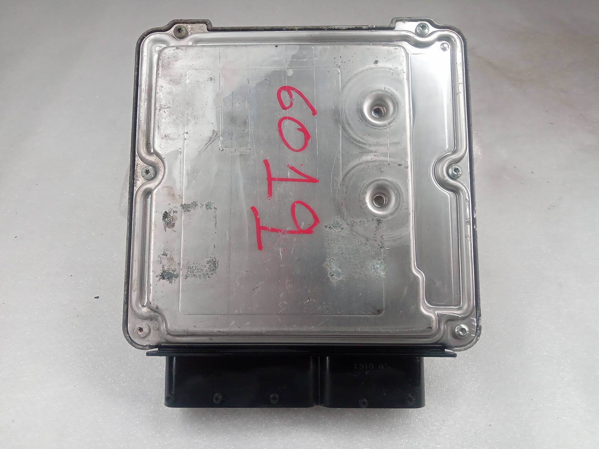 AUDI A3 8P (2003-2013) Μονάδα ελέγχου κινητήρα ECU 0281011832 23801076