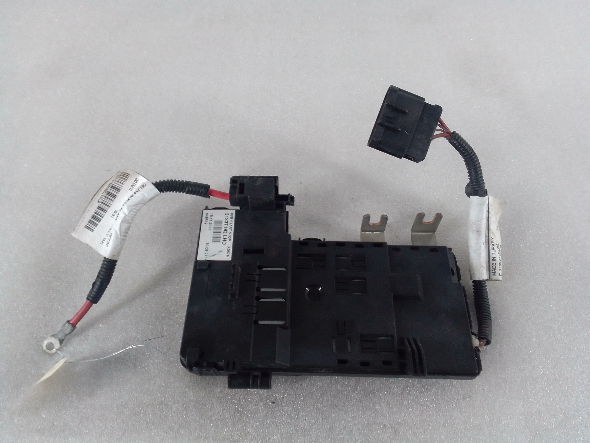 VOLVO XC70 3 generation (2007-2020) Fuse Box 31337182 20073927