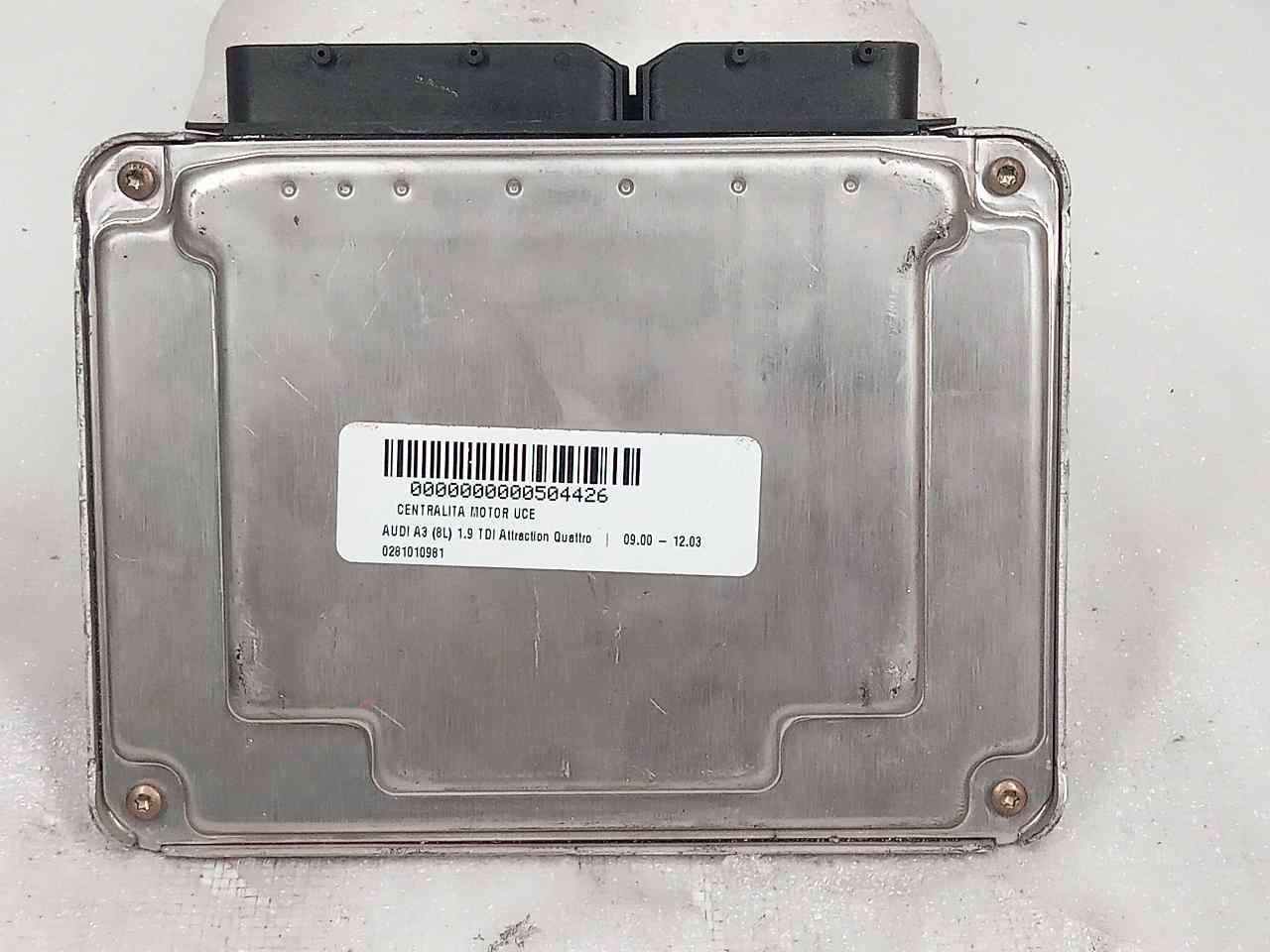 Switchboard engine uce 0281010981 de Audi A3 (8l1) 1997-2001 131 CV - pieza usada
