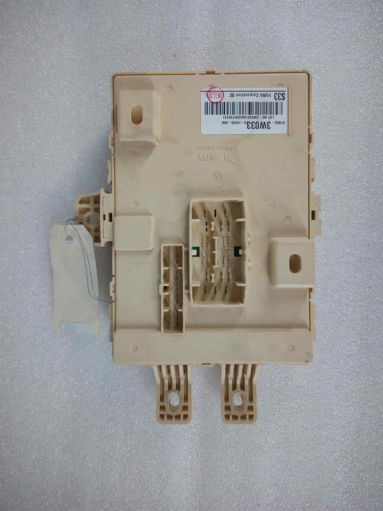 KIA Sportage 3 generation (2010-2015) Fuse Box 919503W033 20063565