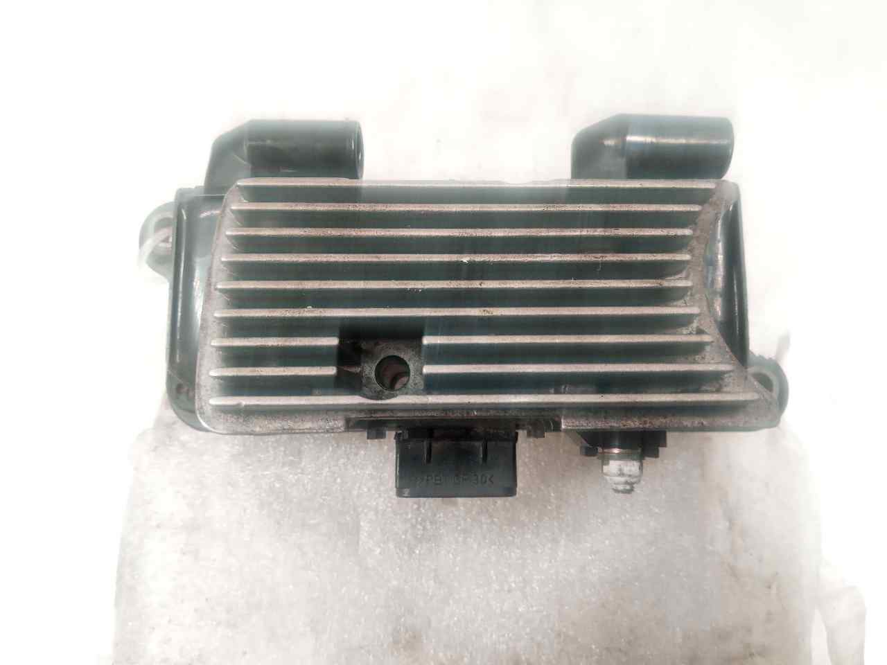 VOLKSWAGEN Passat B3 (1988-1993) High Voltage Ignition Coil 0221603003 24828578