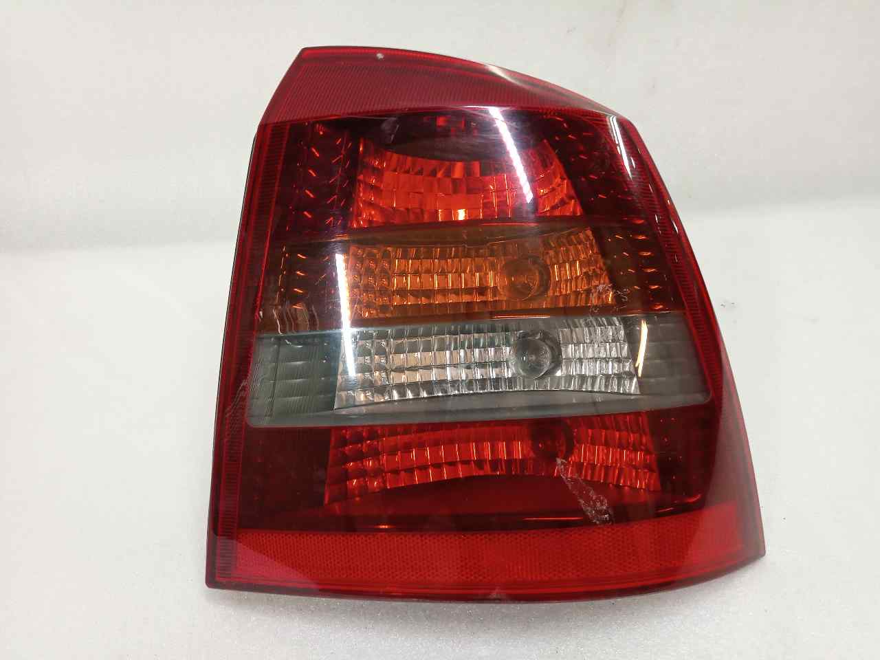 OPEL Astra H (2004-2014) Rear Right Taillight Lamp 13117093 24838662