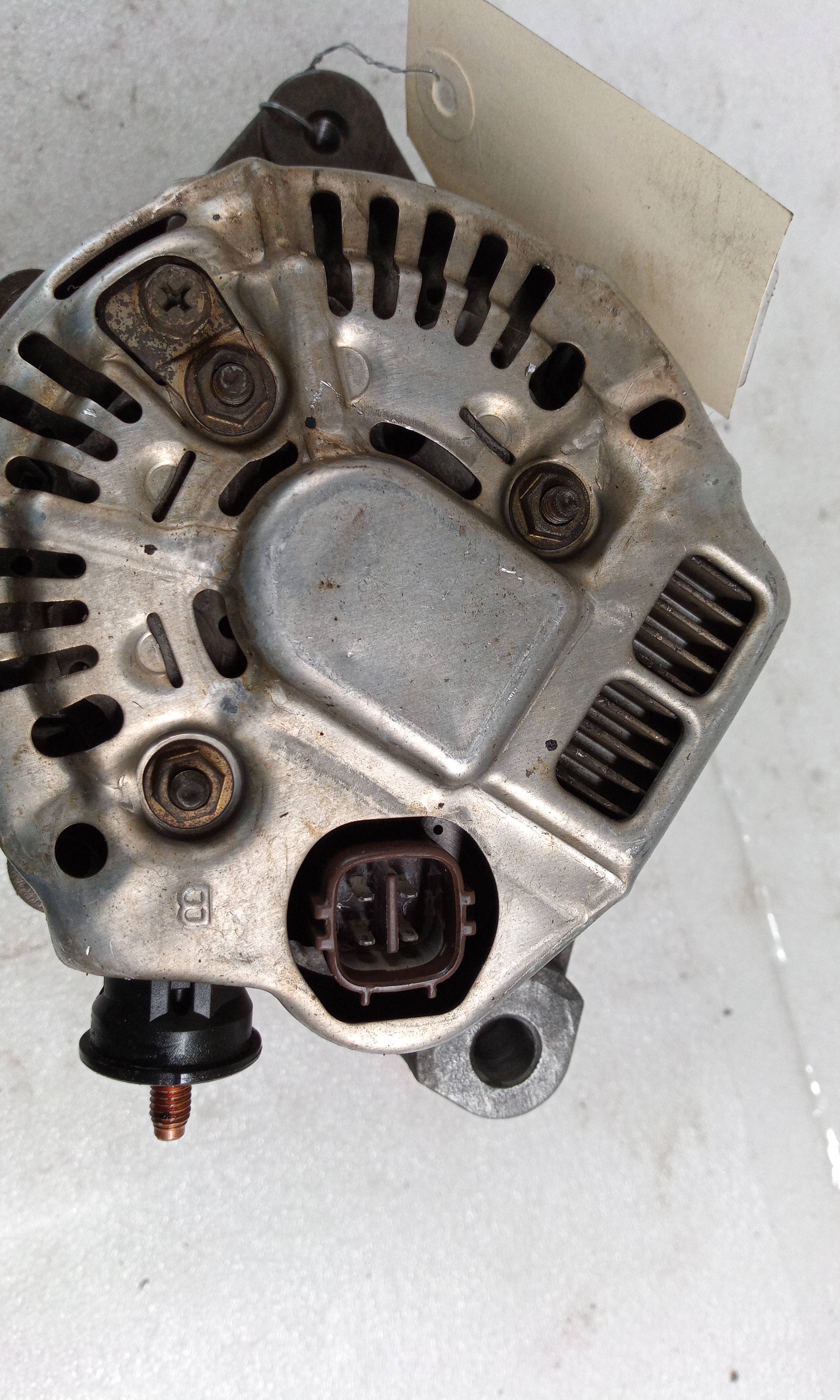 Alternador 2706030050 de Toyota Land cruiser (j12) 2002-2004 - pieza usada
