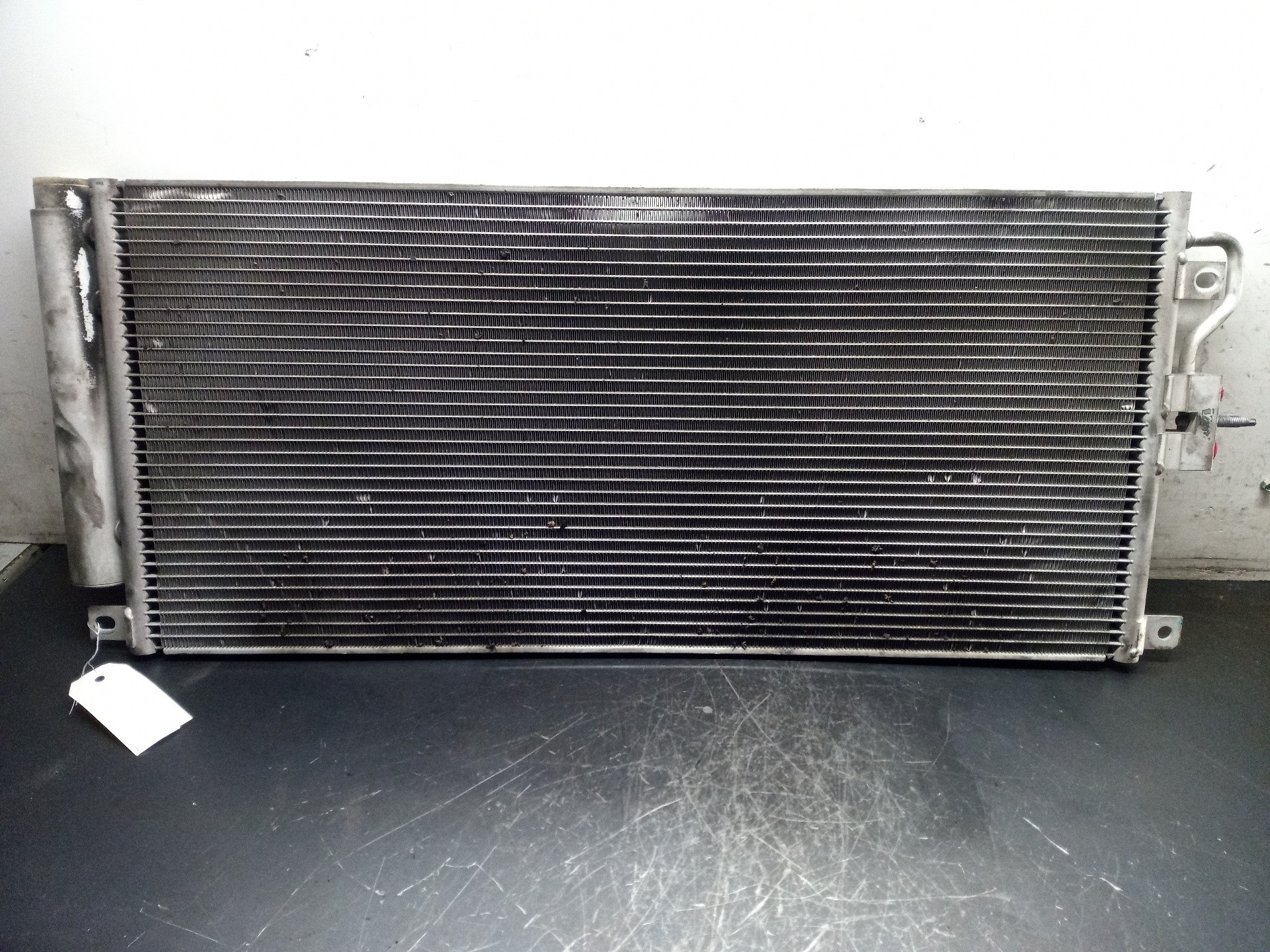 Condensador / radiador aire acondicionado 95026337 de Opel Mokka / mokka x (j13) 2013-0 131 CV - pieza usada