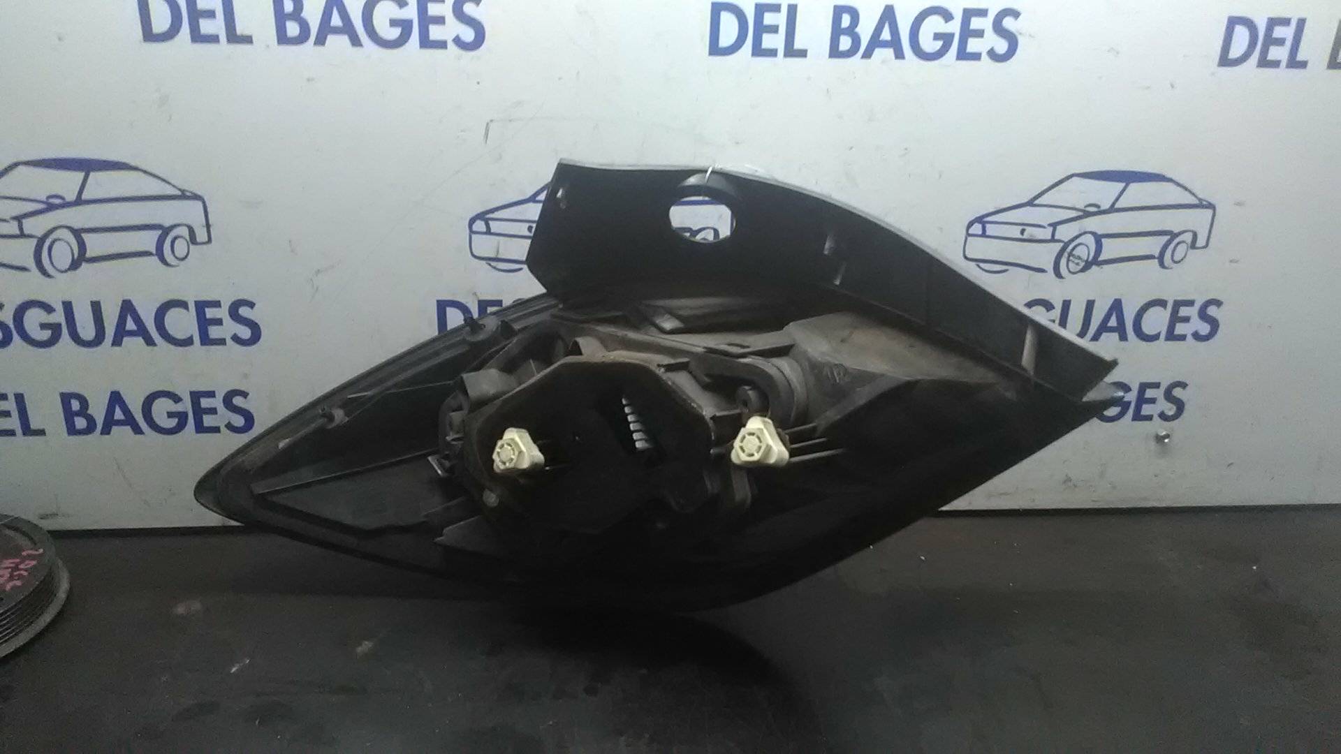 OPEL Astra H (2004-2014) Фонарь задний правый 24451834 24830316