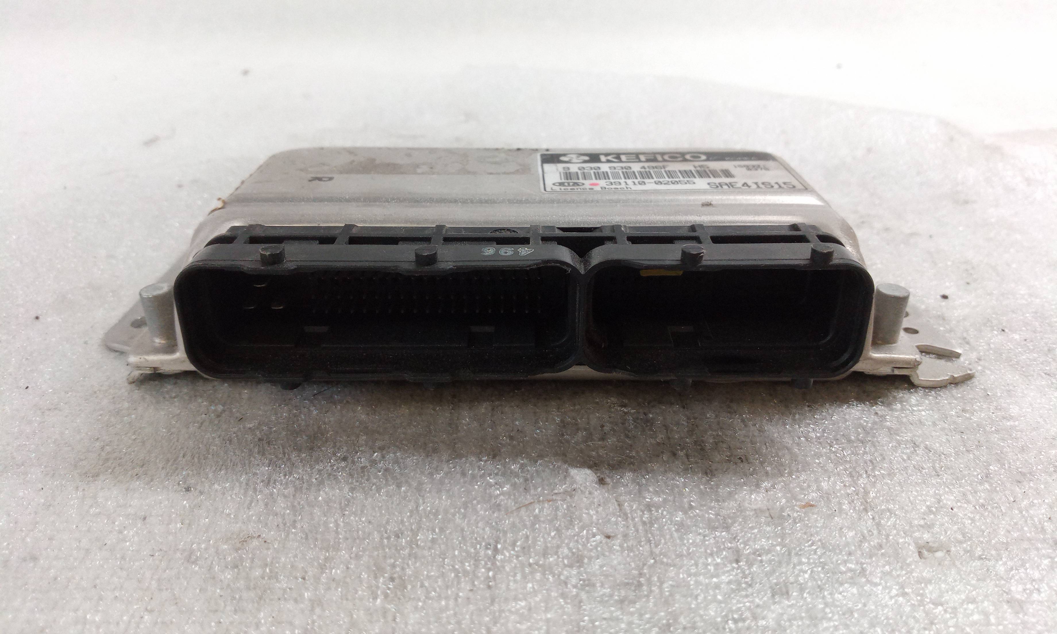Boîtier moteur uce G4HD 3911002055 de Kia Picanto (sa) 2004-0 65 CV - pieza usada