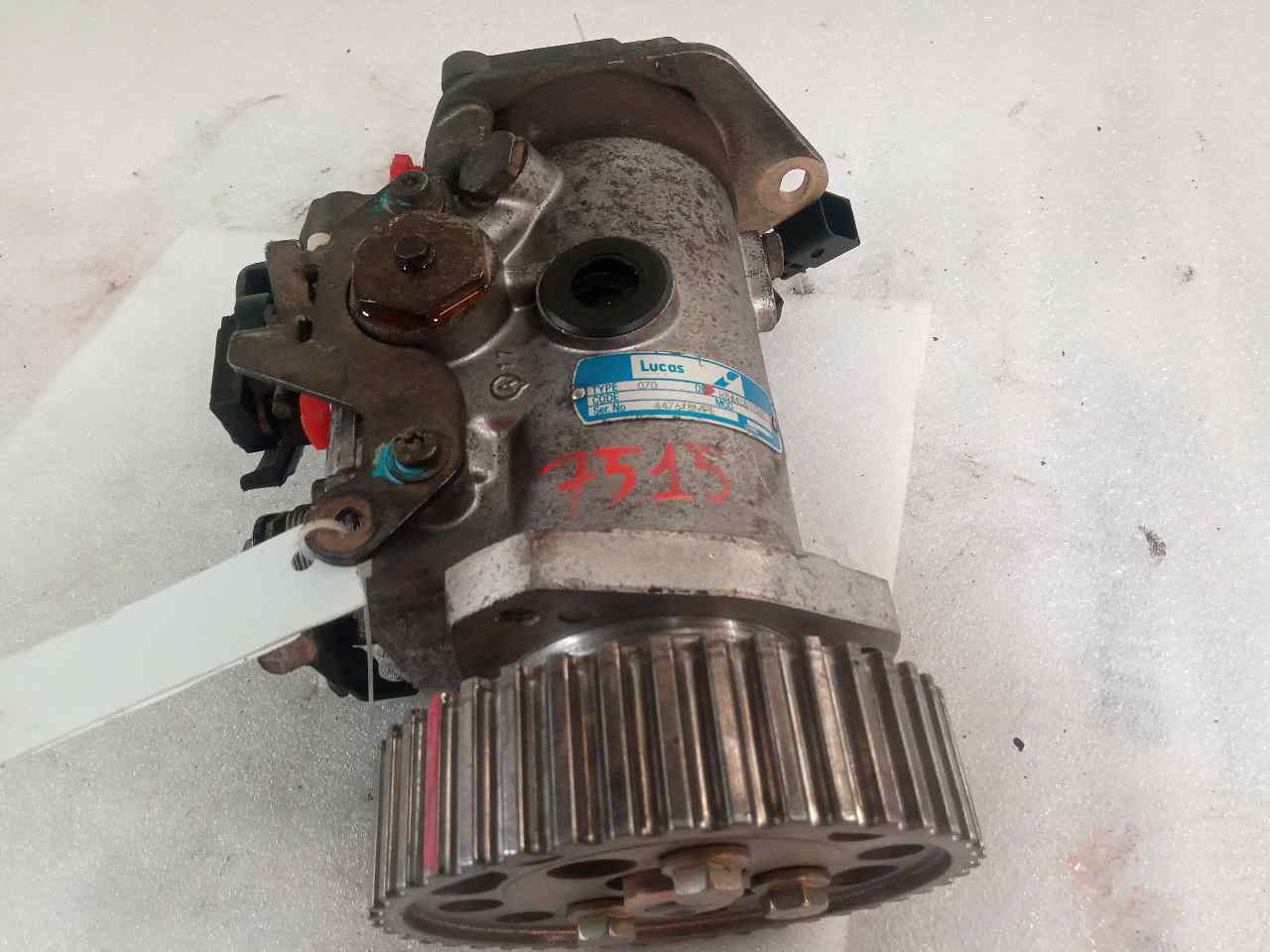 CITROËN Saxo 2 generation (1996-2004) High Pressure Fuel Pump R8445B190A 24856113