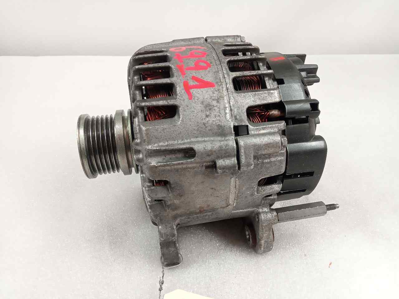 VOLKSWAGEN Crafter 1 generation (2006-2016) Alternator 03L903024D 23802912