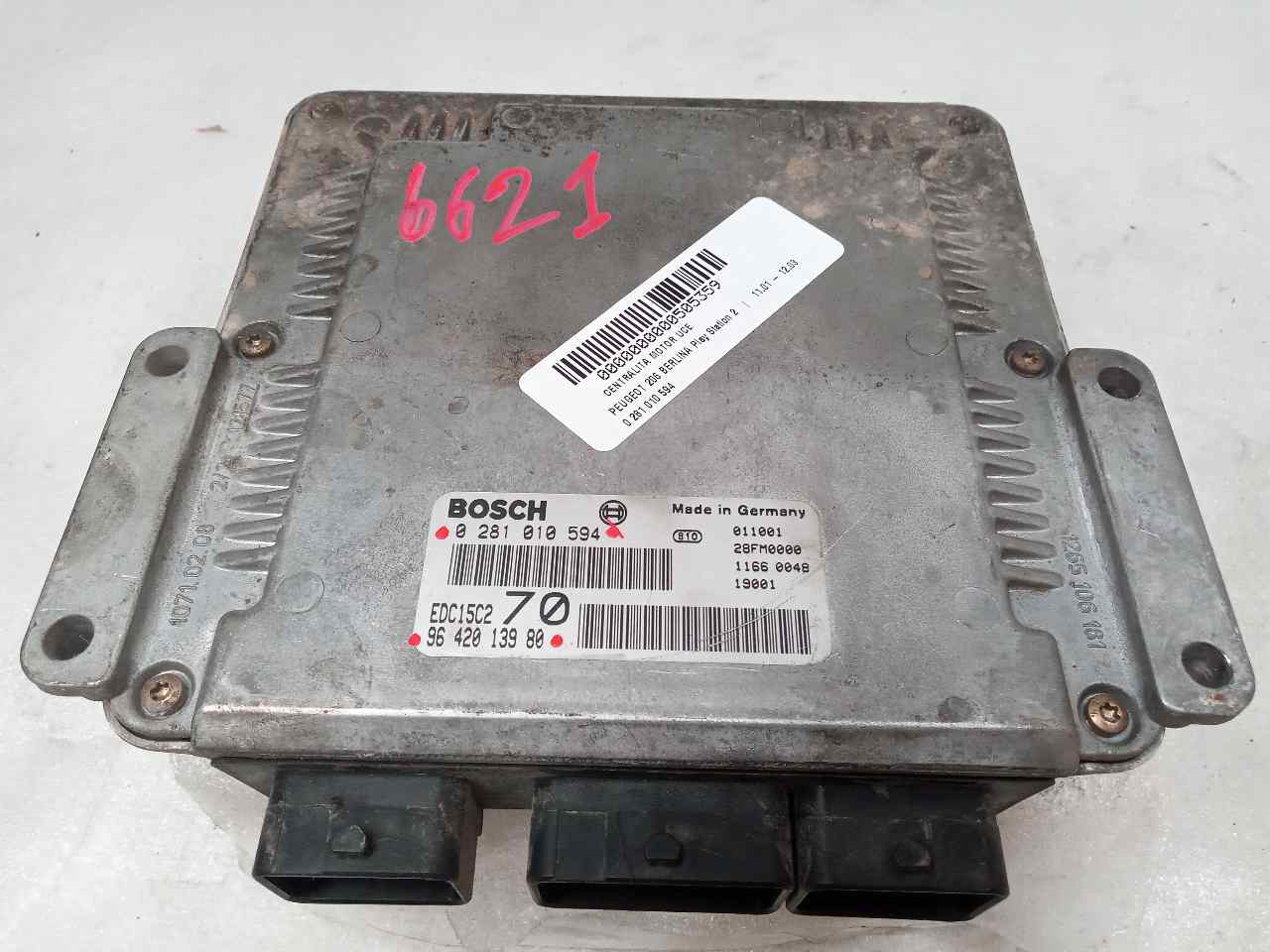 PEUGEOT 206 1 generation (1998-2009) Moottorin ohjausyksikkö ECU 0281010594 23801763