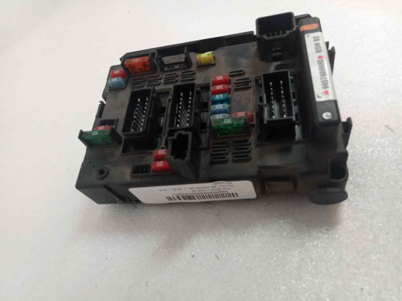 PEUGEOT 206 1 generation (1998-2009) Fuse Box 9657608880 23800730