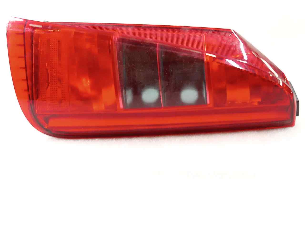 LANCIA Musa 1 generation (2004-2012) Rear Right Taillight Lamp 46829508 23801868
