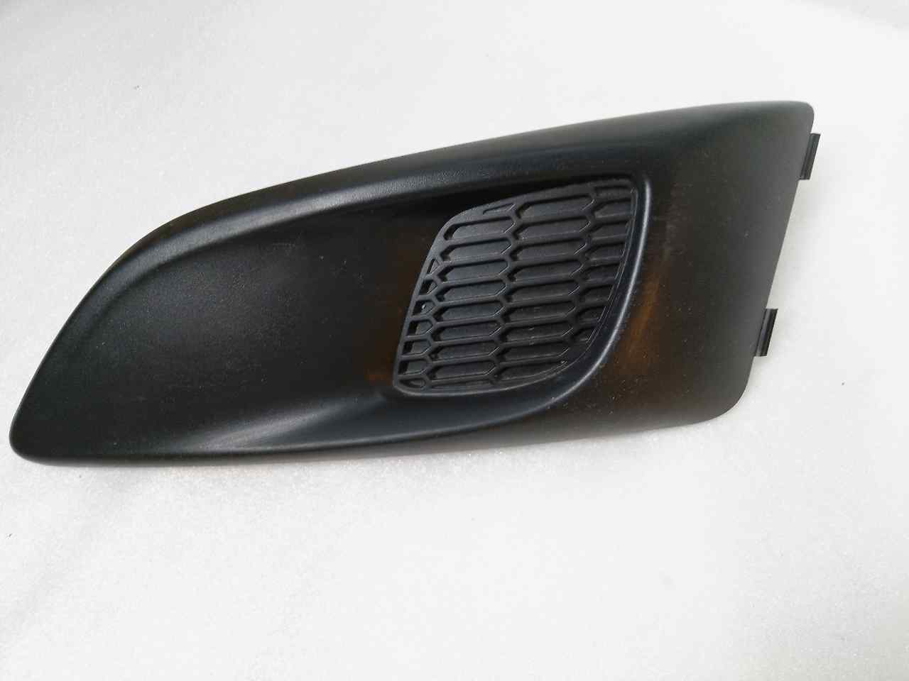 CHEVROLET Aveo T300 (2011-2020) Front Left Grill 96694768 24827115