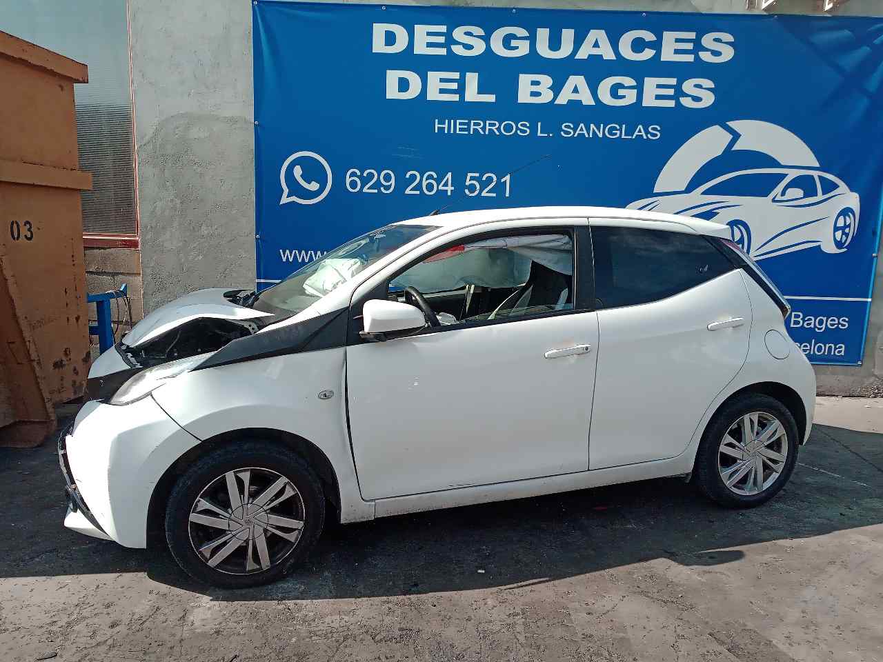 TOYOTA Aygo 2 generation (2014-2024) Замок передней левой двери 24827553