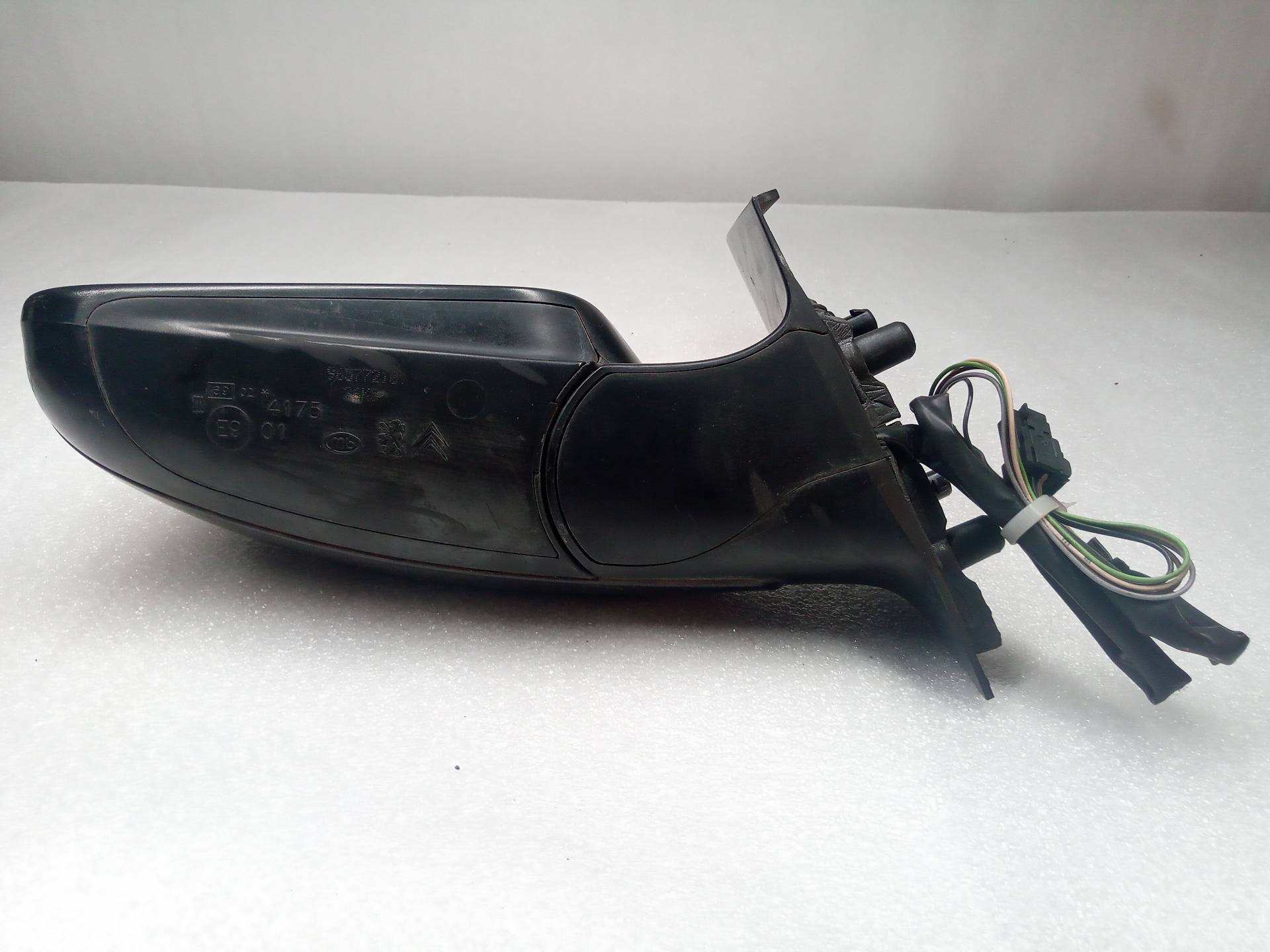 PEUGEOT 307 1 generation (2001-2008) Left Side Wing Mirror 96577210 23801647