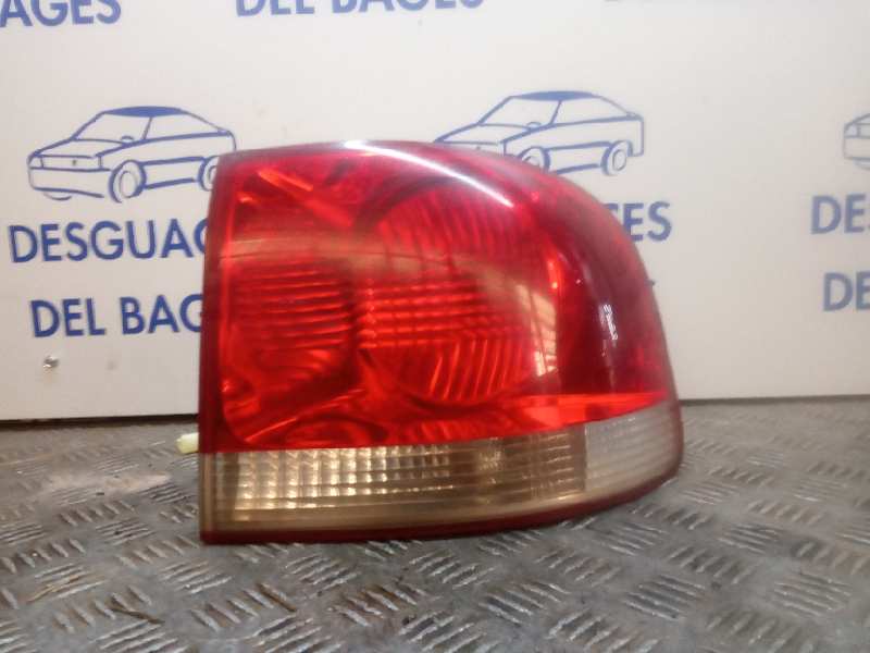 VOLKSWAGEN Touareg 1 generation (2002-2010) Feu arrière droit 7L6945096K 20009075