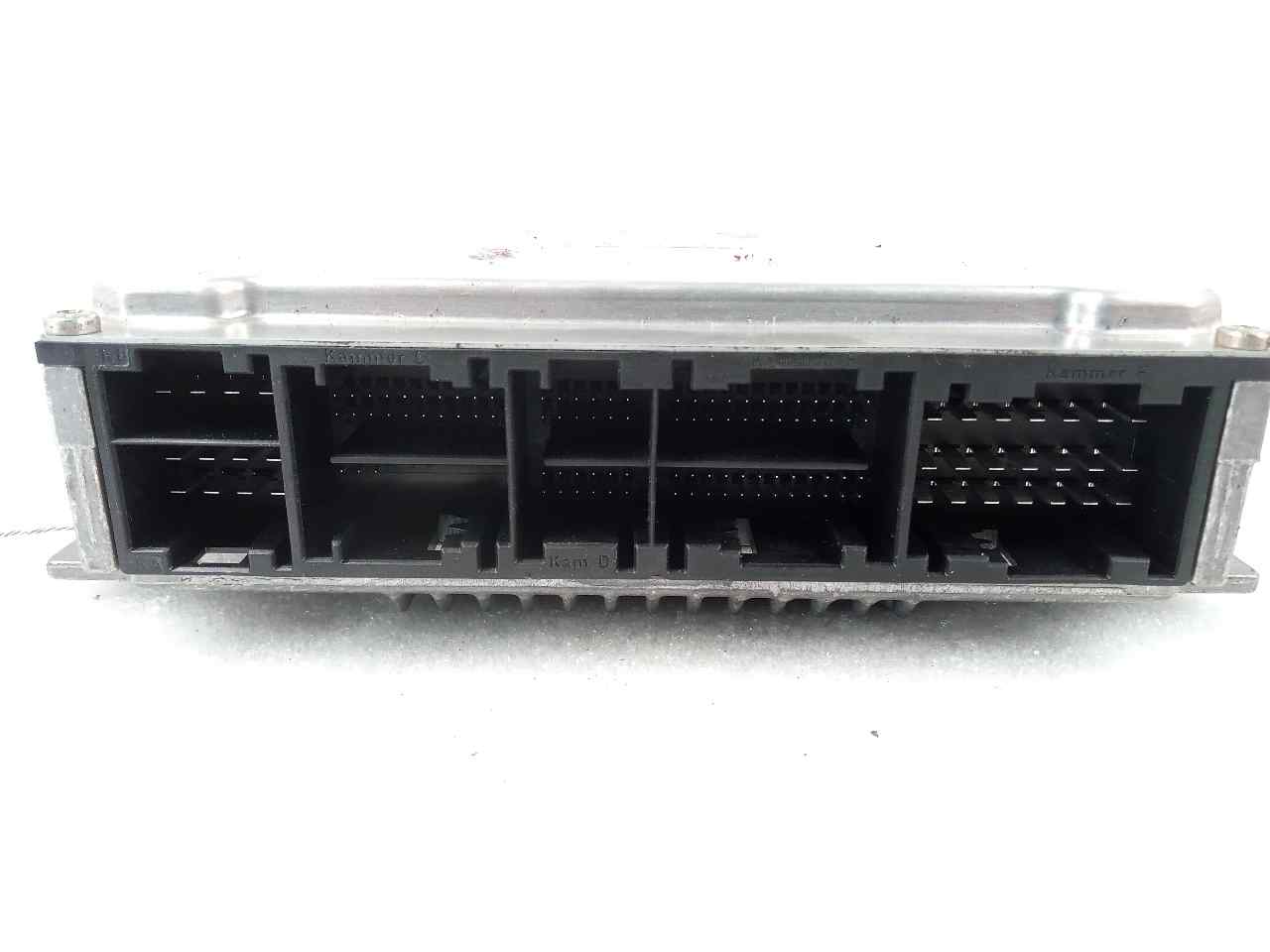 MERCEDES-BENZ E-Class W210 (1995-2002) Moottorin ohjausyksikkö ECU 0261204779 23800510