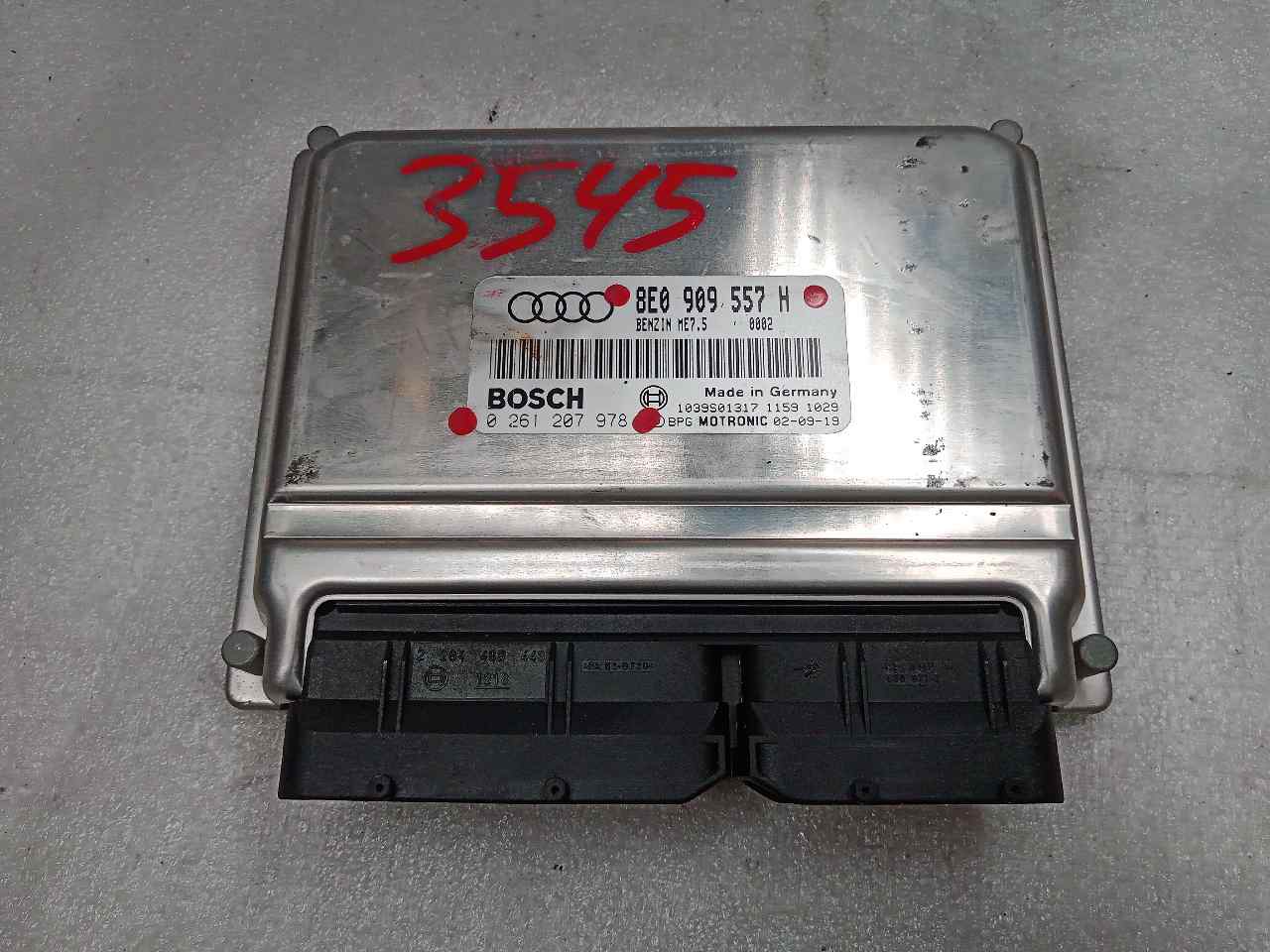 AUDI A4 B6/8E (2000-2005) Engine Control Unit ECU 8E0909557H 23802165