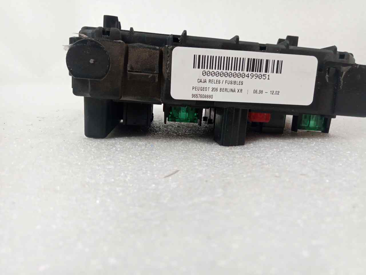 PEUGEOT 206 1 generation (1998-2009) Fuse Box 9657608880 23800730