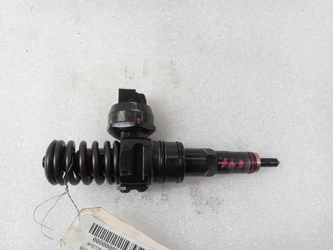 SEAT Ibiza 3 generation (2002-2008) Injector de combustibil 03G130073AJ 25036796