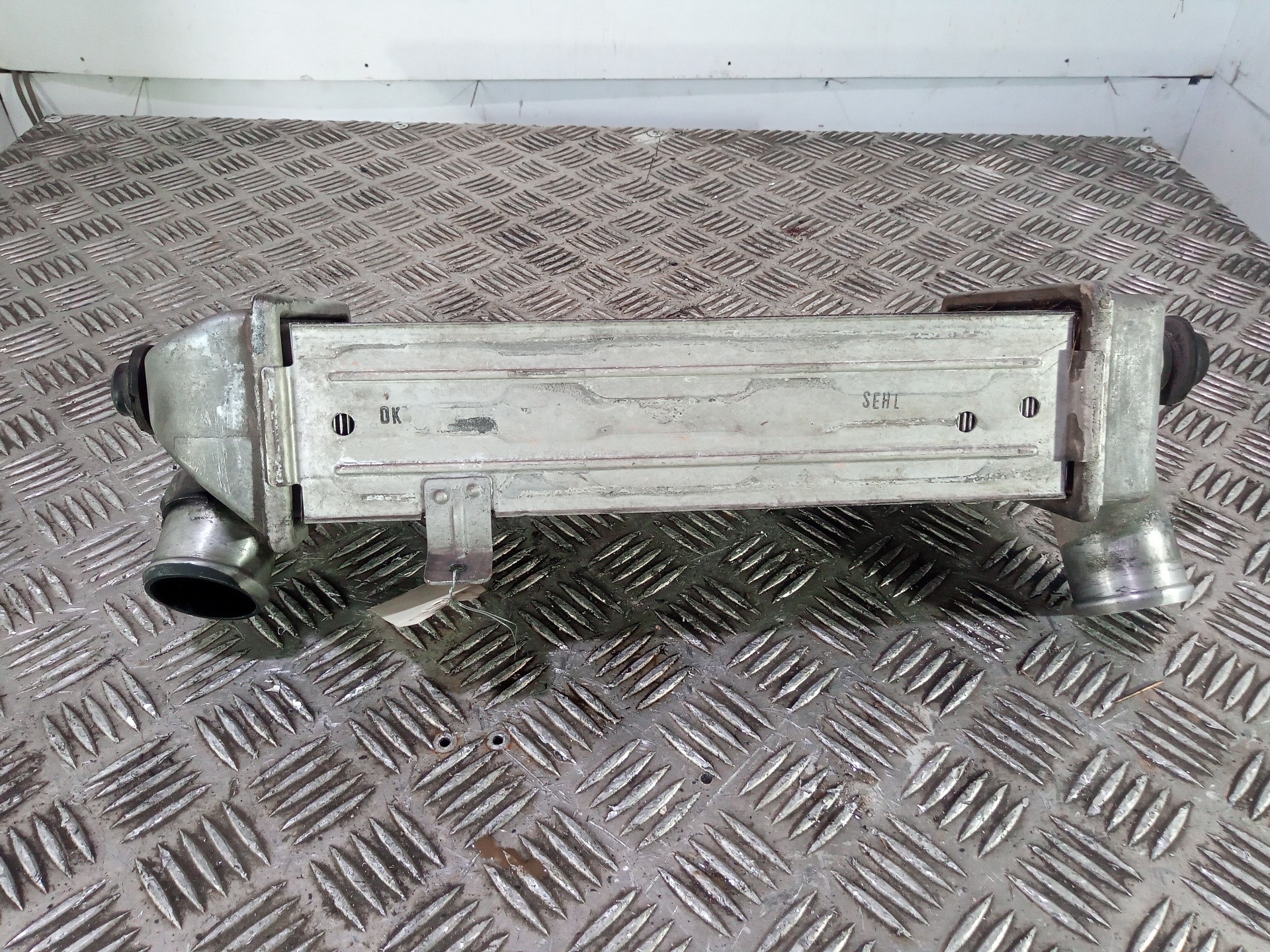 Intercooler D4FB 282712A700 de Kia Soul ii (ps) 2015-0 128 CV - pieza usada