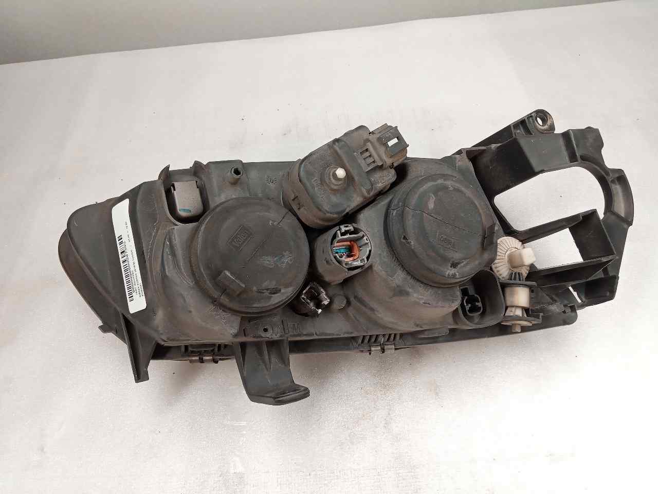 NISSAN Almera N16 (2000-2006) Fram vänster strålkastare 89003331 24851713