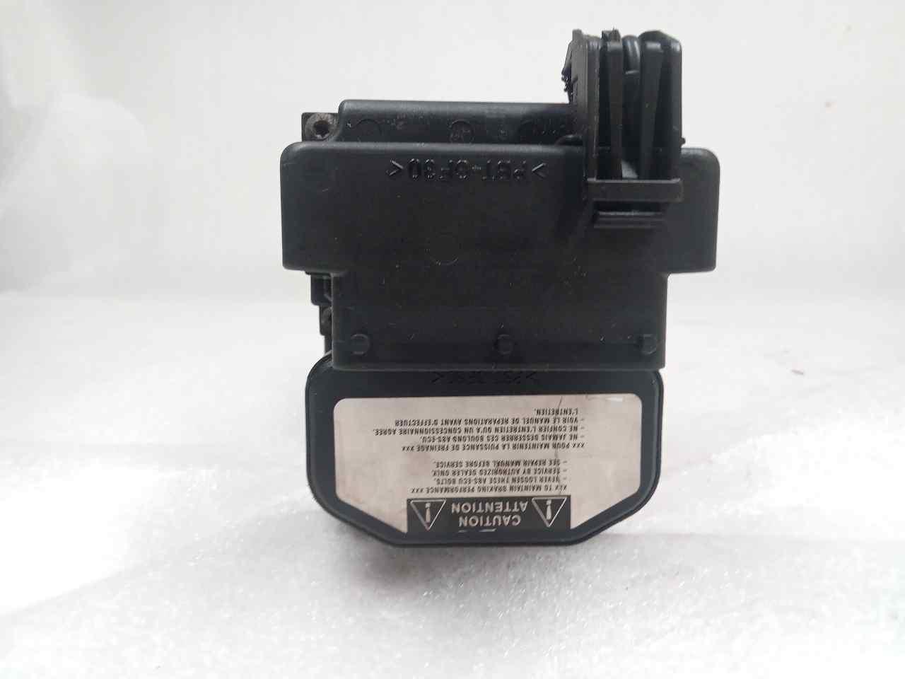 TOYOTA Corolla E120 (2000-2008) ABS Pump 4451002050 25186567