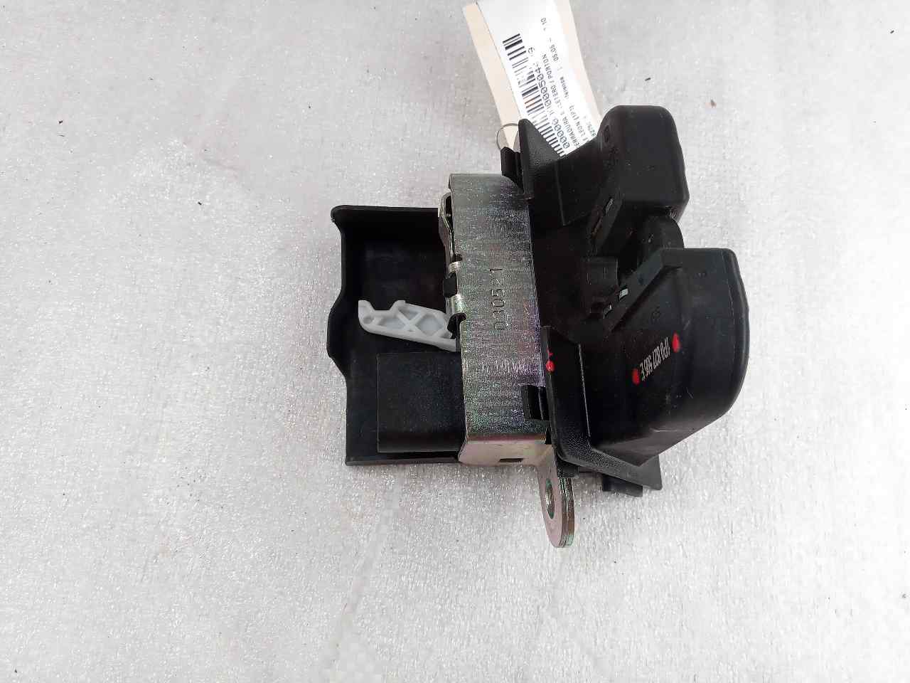 SEAT Leon 2 generation (2005-2012) Takaluukun takaluukun lukko 1P0827505E 24827617