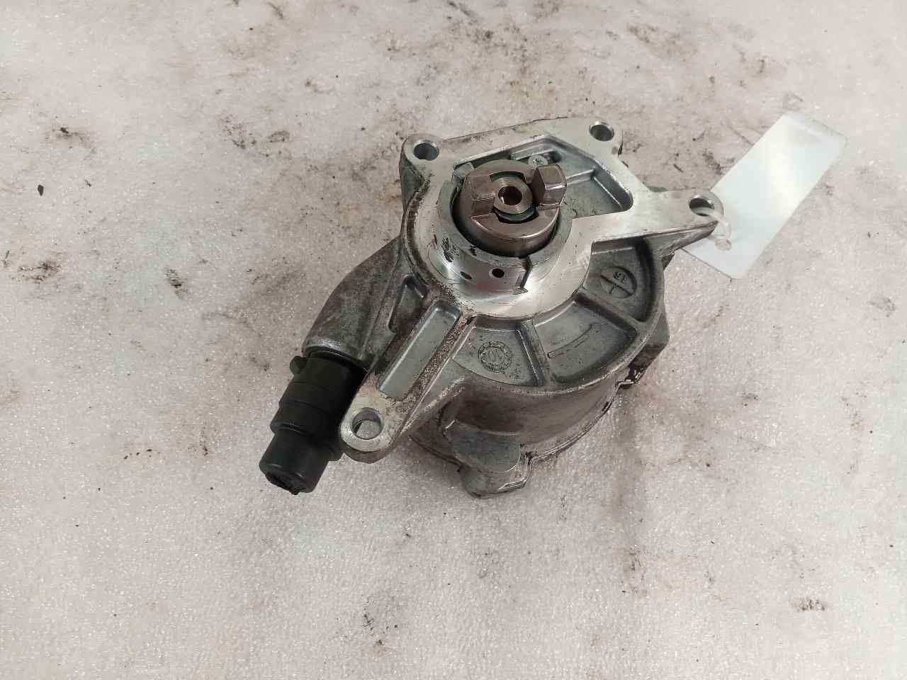 MERCEDES-BENZ R-Class W251 (2005-2017) Vakuumpump A642230 25239998