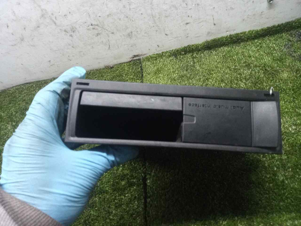 Module électronique CAHA 8T0035785A de Audi Q5 (8rb) 2012-2017 177 CV - pieza usada