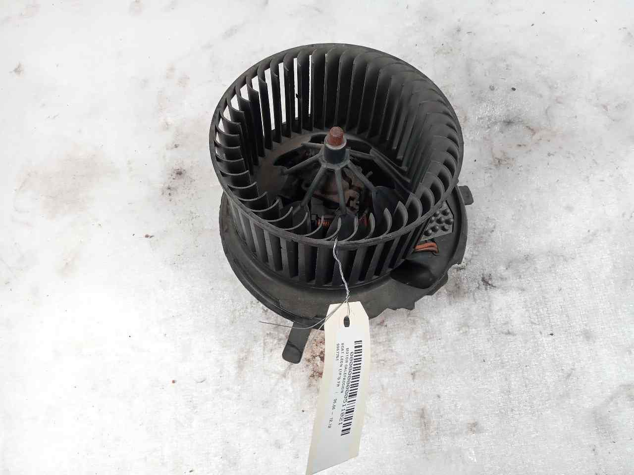 SEAT Leon 2 generation (2005-2012) Heater Blower Fan 995775T 24828171