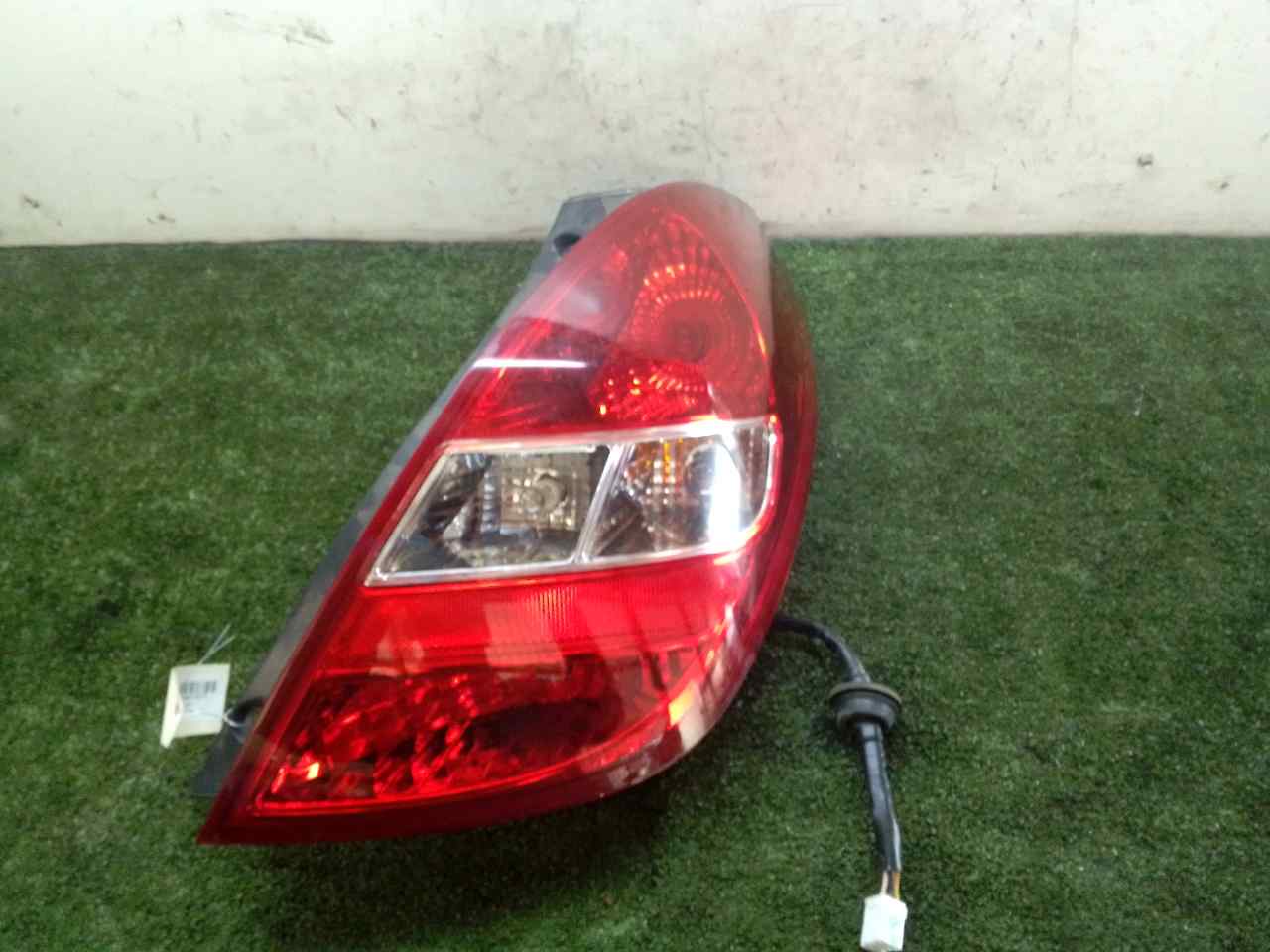 HYUNDAI i20 PB (1 generation) (2008-2014) Rear Right Taillight Lamp 924021J000 20060431