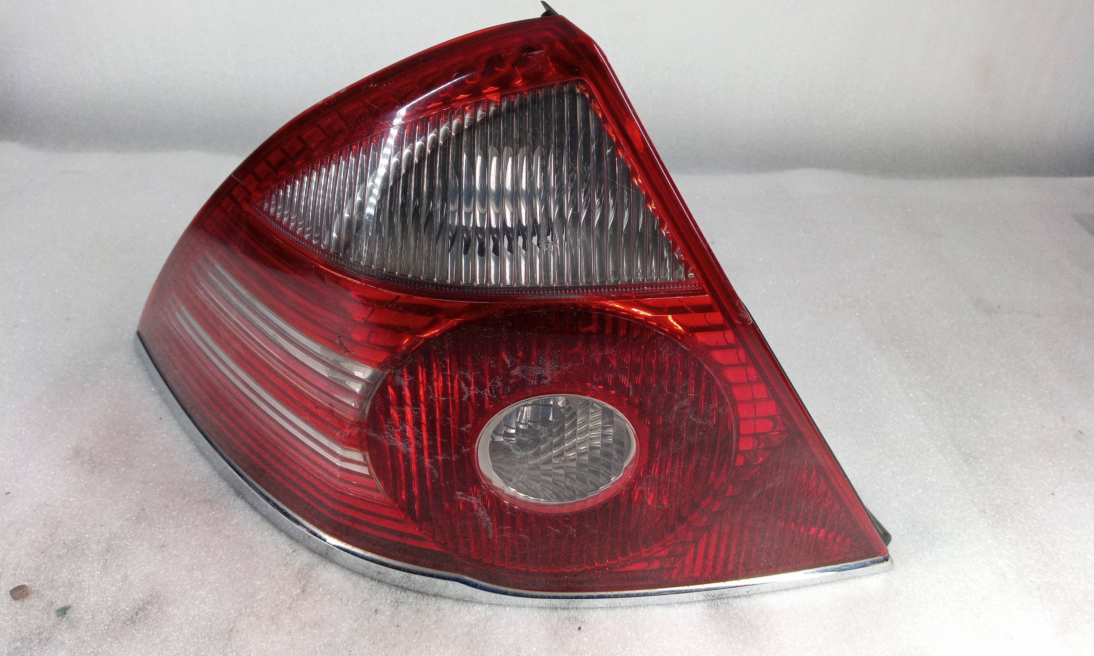 FORD Mondeo 3 generation (2000-2007) Rear Left Taillight 1S7113405A 23803055