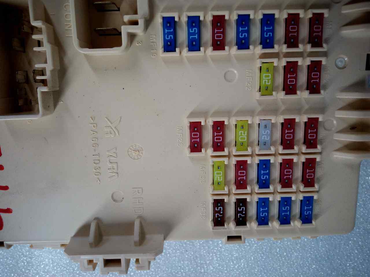 KIA Sportage 3 generation (2010-2015) Fuse Box 919503W033 20063565