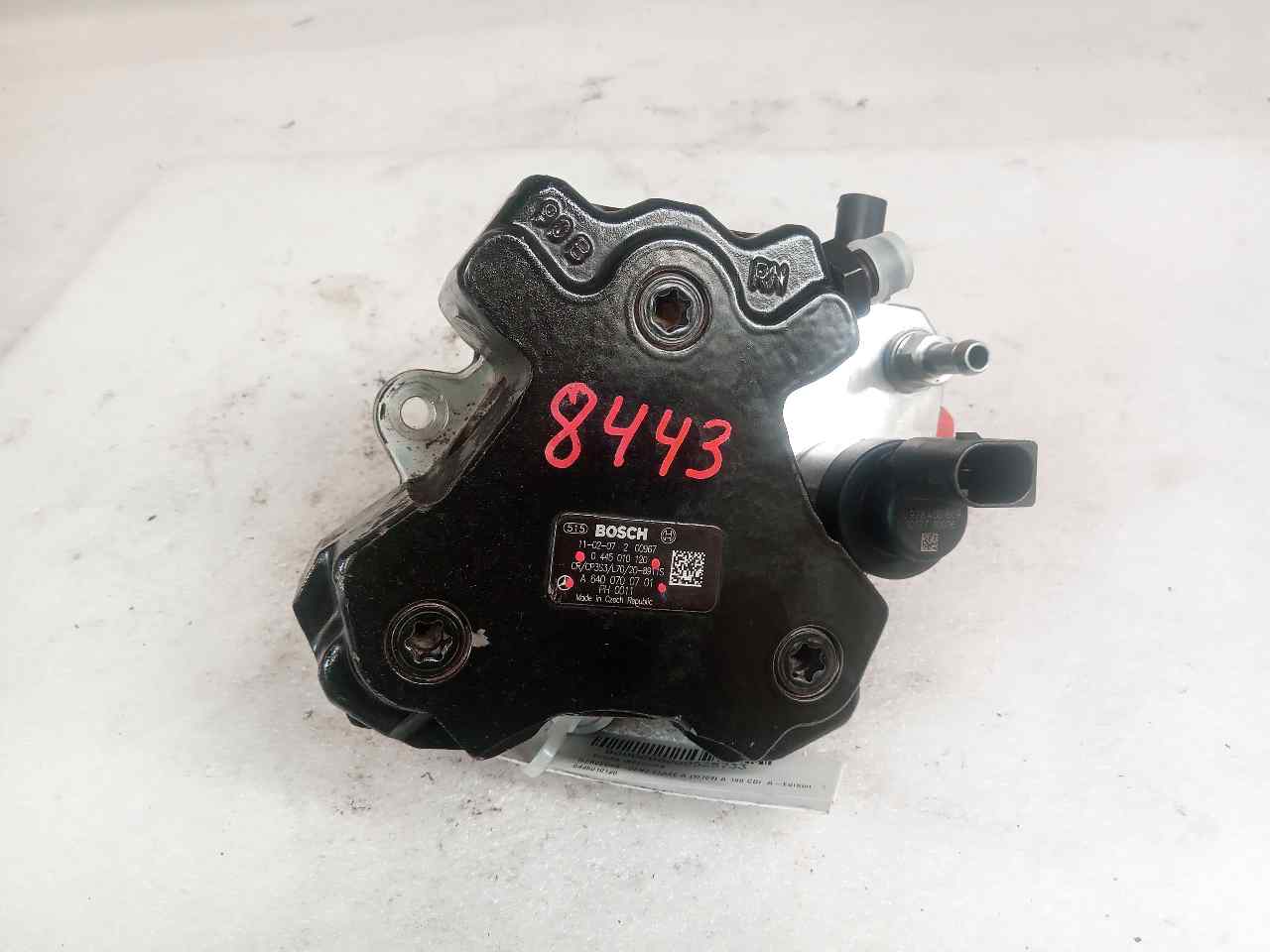 Injection pump 0445010120 de Mercedes-benz Clase a (bm 169) 2004-2012 - pieza usada